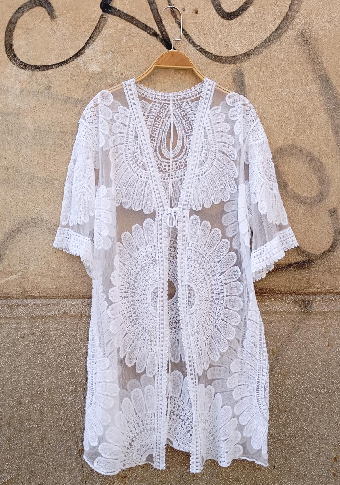 ethnic kimono Daisy white