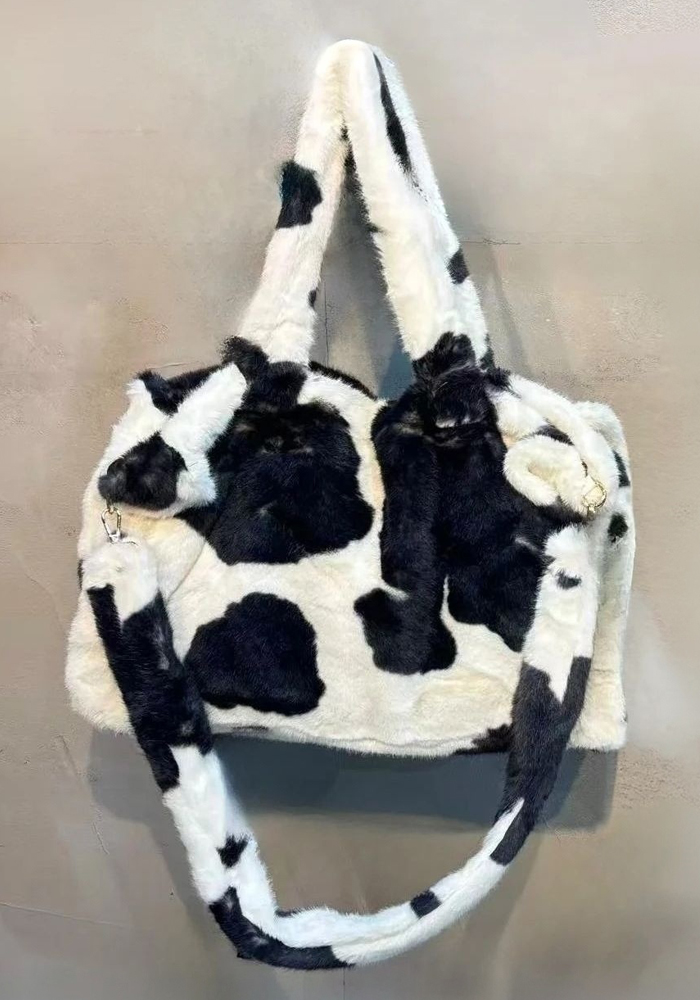 oversized faux fur τσάντα Cow print