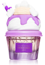 Άρωμα Latafa Give Me Gourmand Mallow Madness με συσκευασία marshmallow σε λιλά αποχρώσεις.