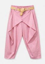 Ροζ γυναικείο παντελόνι balloon με ασύμμετρο μπροστινό σχέδιο, ελαστική μέση και μπεζ ζώνη δερματίνης