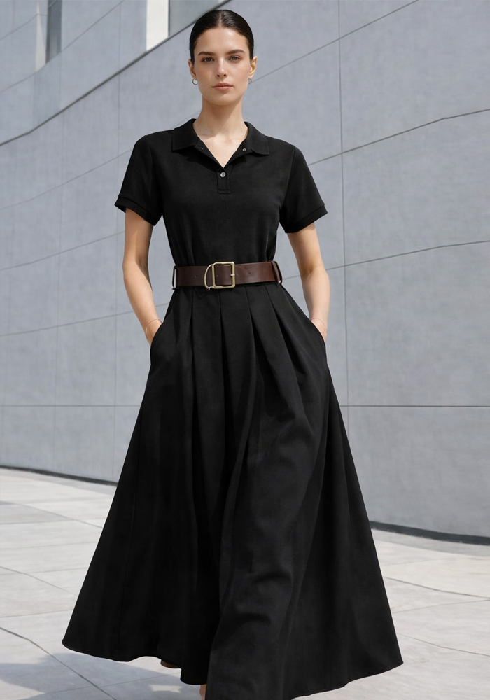 Μαύρο midi φόρεμα Doppio 2 με γιακά polo και ζώνη στη μέση σε minimal γραμμή.