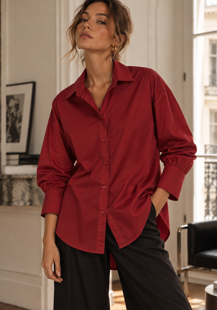 Μπορντό oversized γυναικείο πουκάμισο με κλασικό γιακά και φαρδιές μανσέτες – PerfectDress.gr